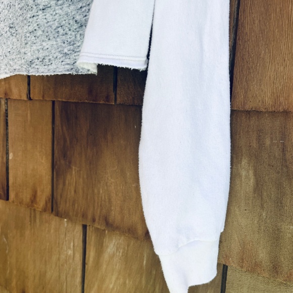 PINK Victoria’s Secret  GRAY & WHITE HOODED CROPPED SWEATSHIRT  Size XS - Picture 11 of 12